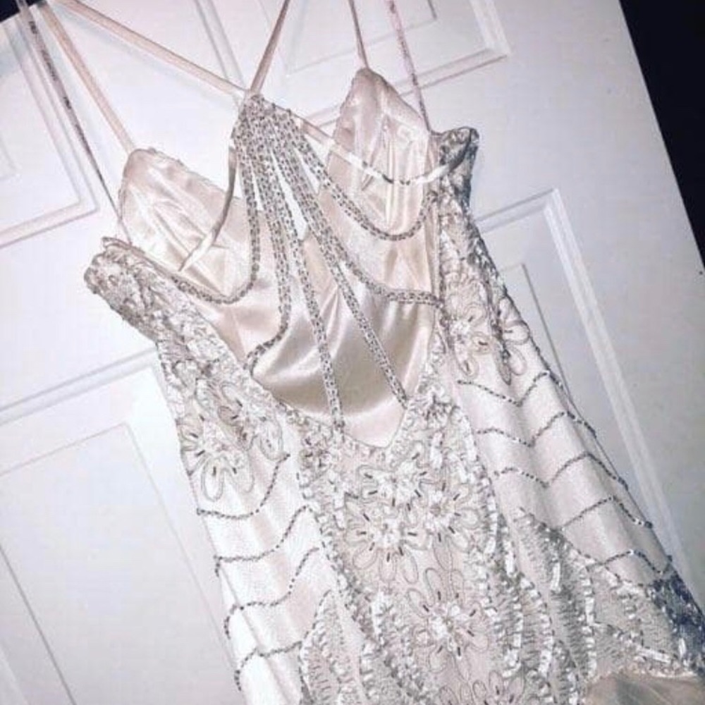 Size 8 ivory wedding dress